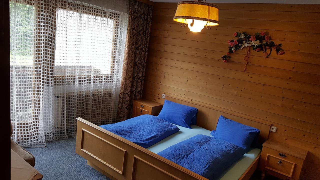 Junser Gasthausl Hotel Tux Eksteriør billede